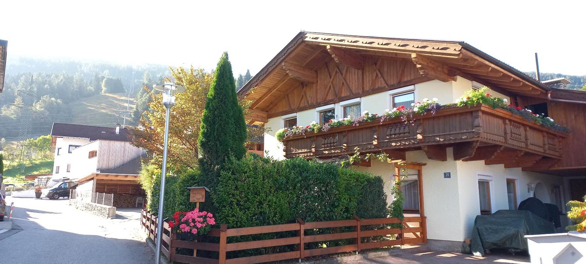 Ferienwohnung Goetzner Auszeit Innsbruck Exteriör bild
